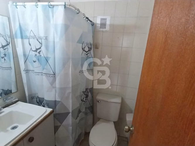 Cercano a Colegios, Avenidas y Autopista