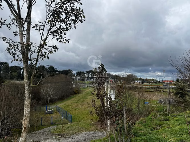 Terreno 30.400 m² en Puerto Varas, vistas a volcanes y lago