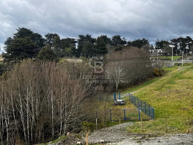 Terreno 30.400 m² en Puerto Varas, vistas a volcanes y lago