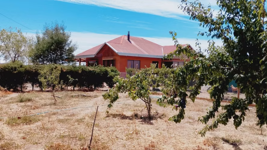 Parcela de 5.000 m² con casa en sector Dadinco – San Nicolás