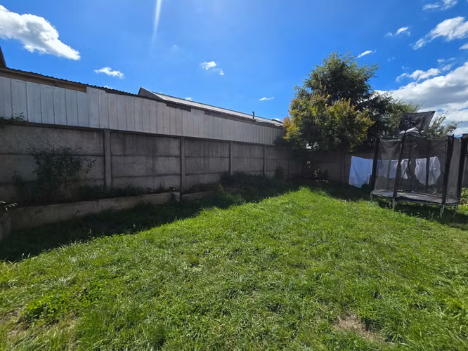 Amplia Casa en Venta – Condominio Río Valdivia