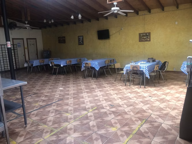 VENDE 3 LOCALES COMERCIALES JUNTOS UN ROL - EYZAGUIRRE &amp; MADRID OSORIIO SAN BERARDO