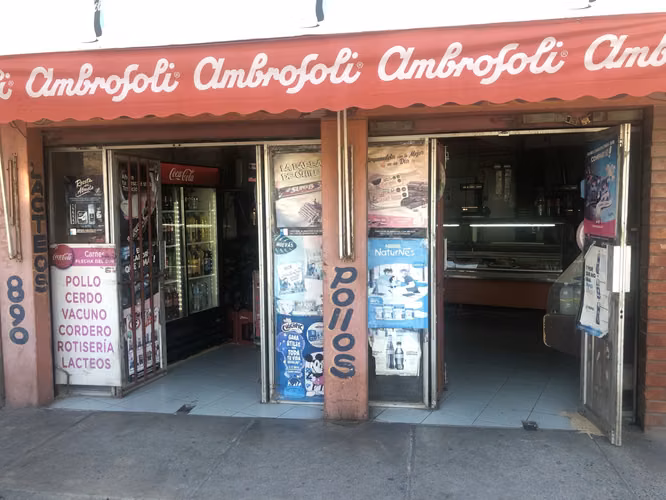 VENDE 3 LOCALES COMERCIALES JUNTOS UN ROL - EYZAGUIRRE &amp; MADRID OSORIIO SAN BERARDO