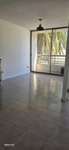 Amplio depto en arriendo de 1d (147078)