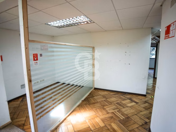 ESPECTACULAR PROPIEDAD IDEAL PARA OFICINAS.