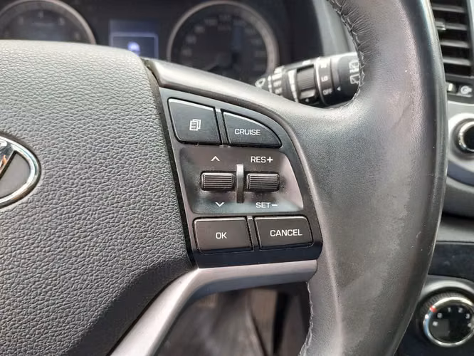 Hyundai Tucson 2.0 GL ADVANCE 4X2 MT 5P 2017 - Imagen 19