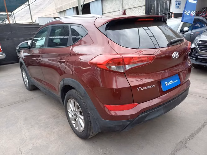 Hyundai Tucson 2.0 GL ADVANCE 4X2 MT 5P 2017 - Imagen 8