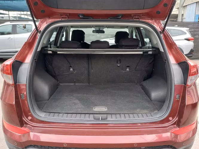 Hyundai Tucson 2.0 GL ADVANCE 4X2 MT 5P 2017 - Imagen 7