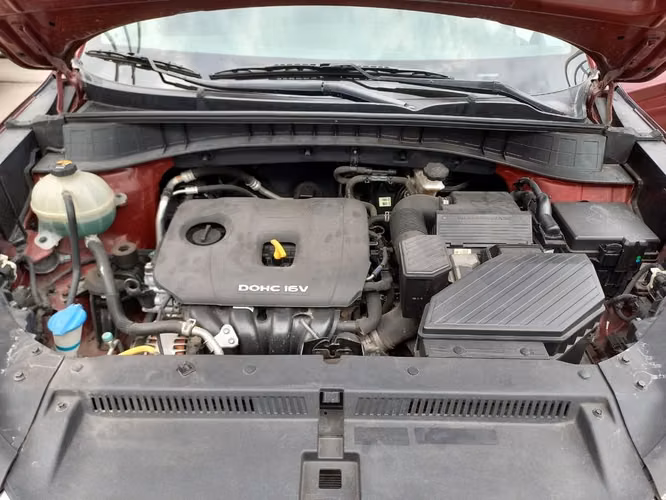 Hyundai Tucson 2.0 GL ADVANCE 4X2 MT 5P 2017 - Imagen 12