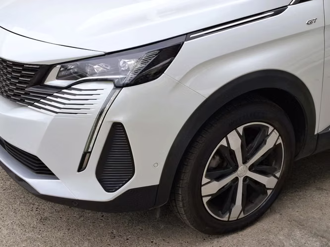 Peugeot 5008 1.5 GT BLUEHDI 4X2 130 EAT8 5P 2022