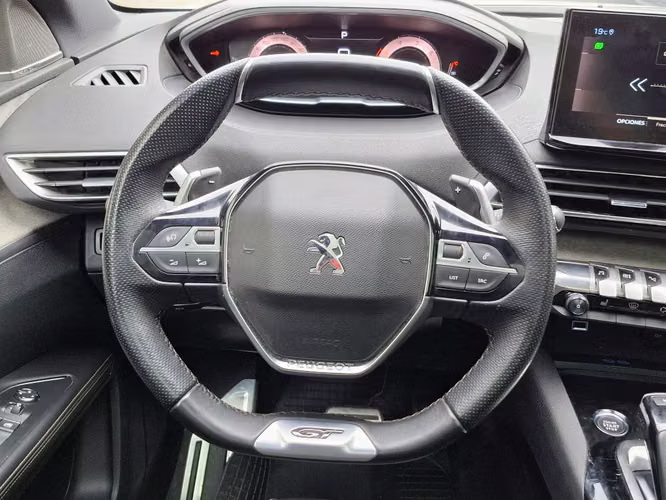 Peugeot 5008 1.5 GT BLUEHDI 4X2 130 EAT8 5P 2022