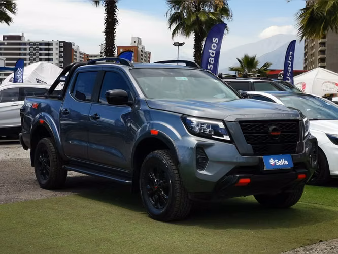 Nissan Navara 2.3D PRO4X DIESEL 4X4 DOB.CAB. AT 4P 2022 - Imagen 3