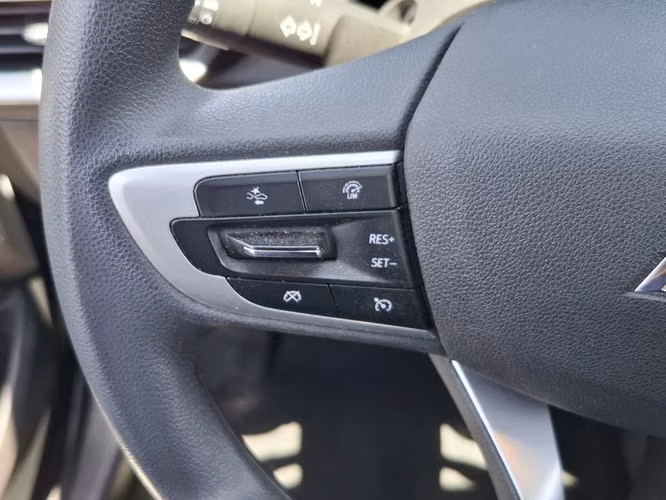 Chevrolet Tracker 1.2T LTZ R 4X2 AT 5P 2025