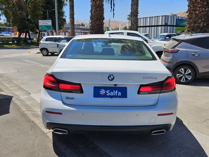 Bmw 520 DIESEL 2.0 HERITAGE LCI AT 4P R 2022
