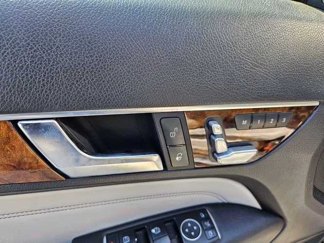 Mercedes-benz E 400 3.0 COUPE AT 2P 2017 - Imagen 12