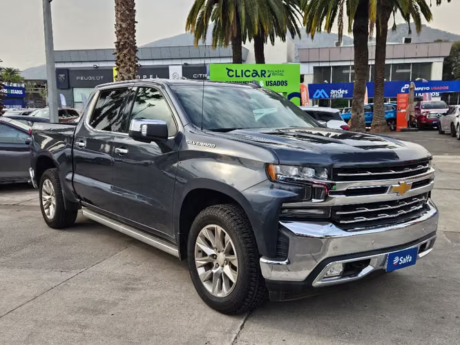 Chevrolet Silverado CC DCAB 4X4 5.3 AUT 2020