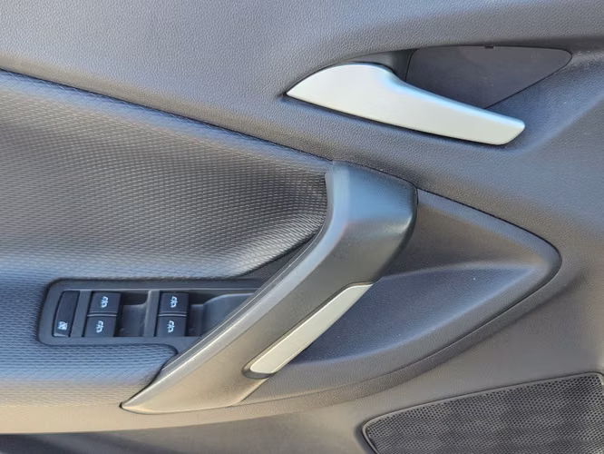 Chevrolet Tracker 1.2T LTZ R 4X2 AT 5P 2025 - Imagen 16