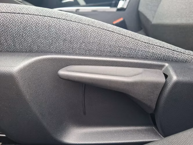 Citroen C4 1.2 PURETECH FEEL 4X2 130 SS EAT8 AT 5P 2023