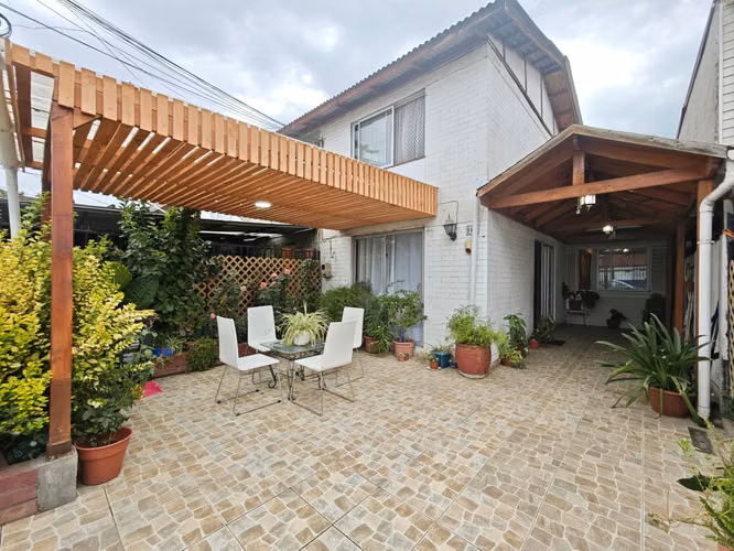 Se vende casa en Villa Manuel Rojas 3, Maipú