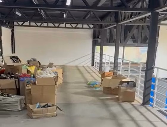 SE ARRIENDA MODERNO LOCAL COMERCIAL ARLEGUI VIÑA DEL MAR