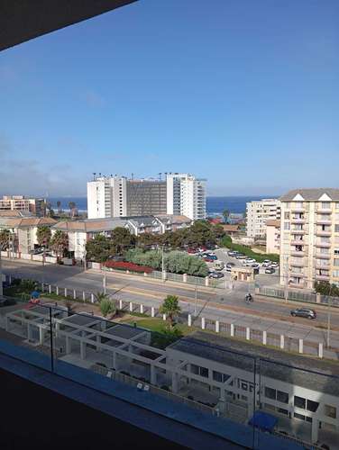 Vive en un lugar con Vista al Mar. (147227)
