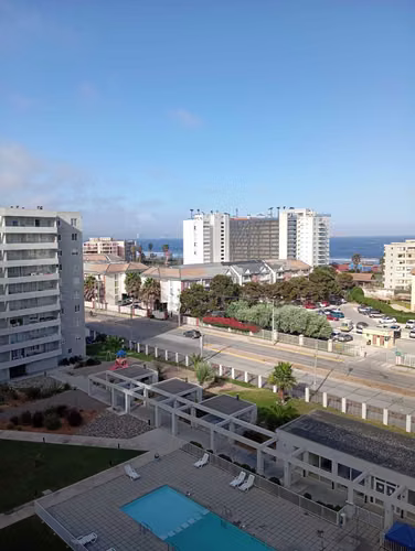 Vive en un lugar con Vista al Mar. (147227)