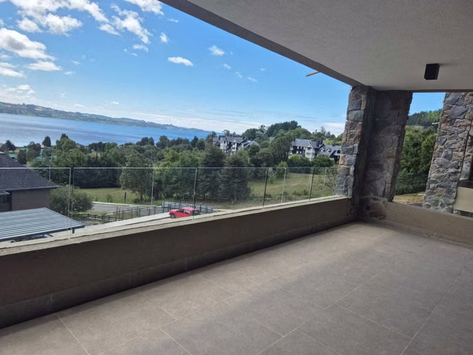 Espectacular departamento con vista al lago  (147251)
