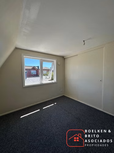 Venta casa 130m², 4D estac. techado (147292)