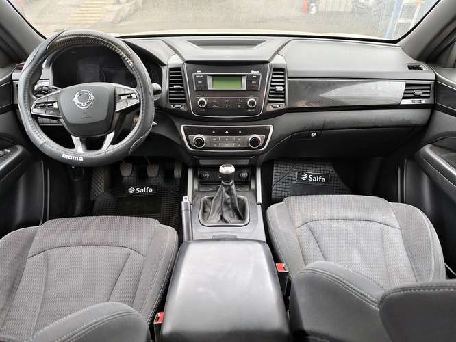 Ssangyong Musso 2.2 GRAND GLX TD DIESEL 2WD FULL MT 4P 2021 - Imagen 4