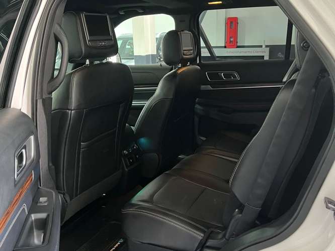 Ford Explorer LTD 4X4 2.3 AUT 2018 - Imagen 8