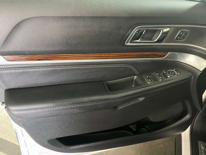 Ford Explorer LTD 4X4 2.3 AUT 2018 - Imagen 15
