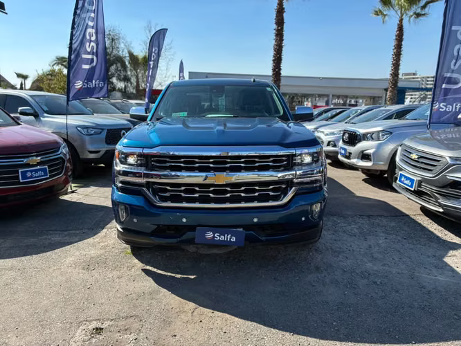 Chevrolet Silverado 5.3 LTZ 4WD CC DOB CAB AT 4P 2019 - Imagen 2