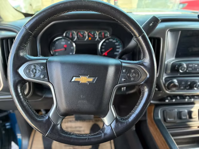 Chevrolet Silverado 5.3 LTZ 4WD CC DOB CAB AT 4P 2019 - Imagen 13