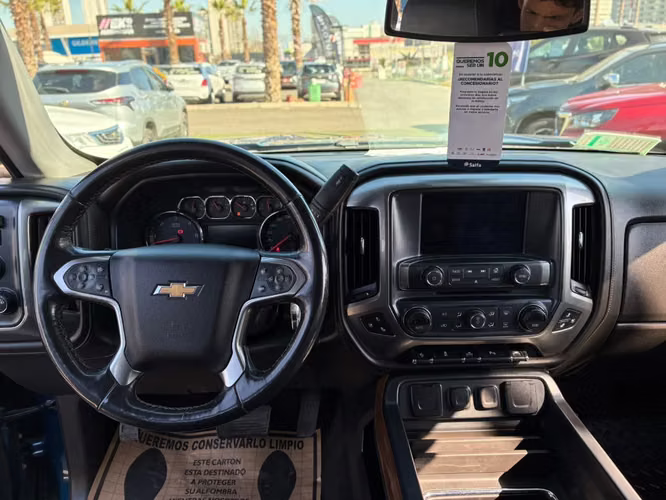 Chevrolet Silverado 5.3 LTZ 4WD CC DOB CAB AT 4P 2019 - Imagen 12