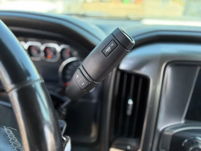Chevrolet Silverado 5.3 LTZ 4WD CC DOB CAB AT 4P 2019 - Imagen 17