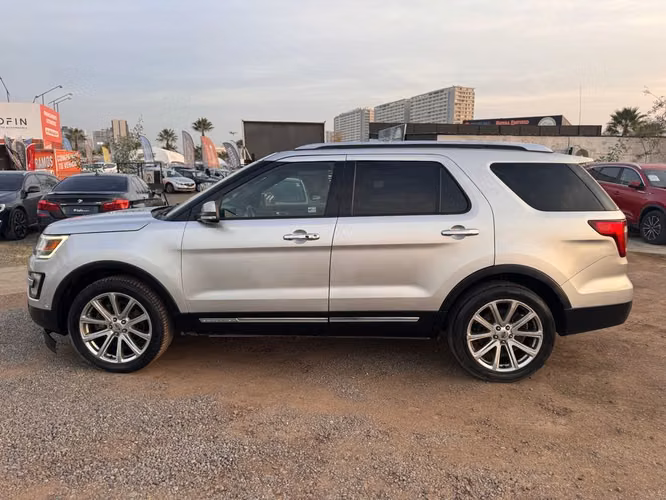 Ford Explorer 2.3 ECOBOOST 4X4 LIMITED AT 5P 2017 - Imagen 4