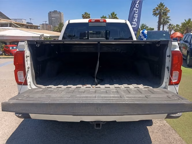 Chevrolet Silverado 5.3 LTZ 4WD CC DOB. CAB. AT 4P 2018