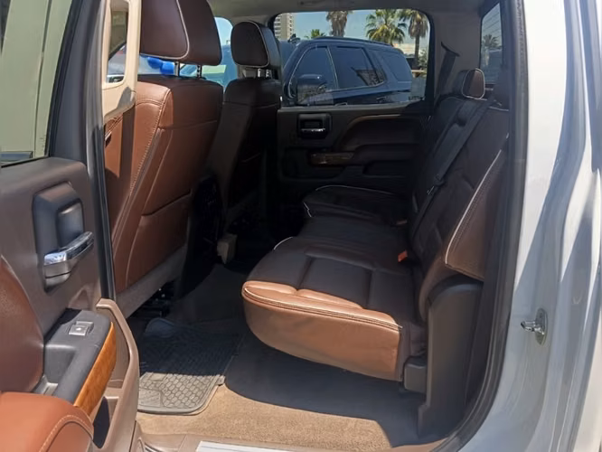 Chevrolet Silverado 5.3 LTZ 4WD CC DOB. CAB. AT 4P 2018