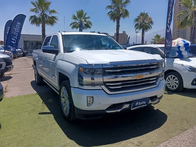 Chevrolet Silverado 5.3 LTZ 4WD CC DOB. CAB. AT 4P 2018