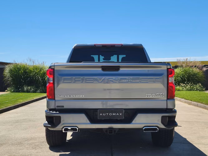 Chevrolet Silverado 3.0 Diesel High Country Duramax 4WD 2026