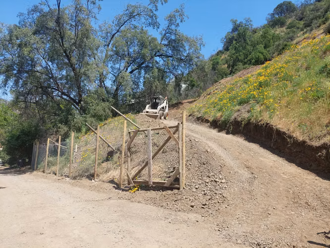 Sitio en venta en ladera de cerro con vista despejada