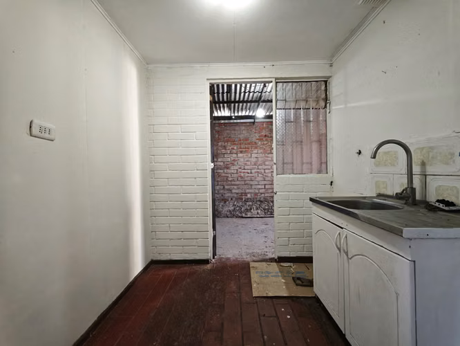 Se vende casa en Villa Los Héroes, Maipu