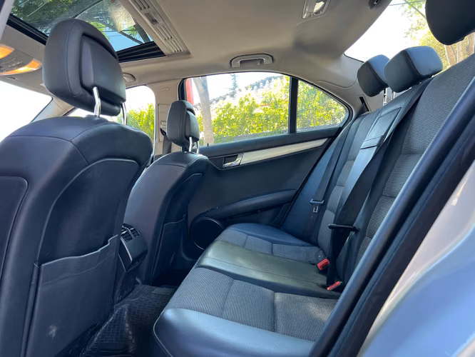 2010 Mercedes-Benz C 200 1.8 Blue Efficiency Elegance