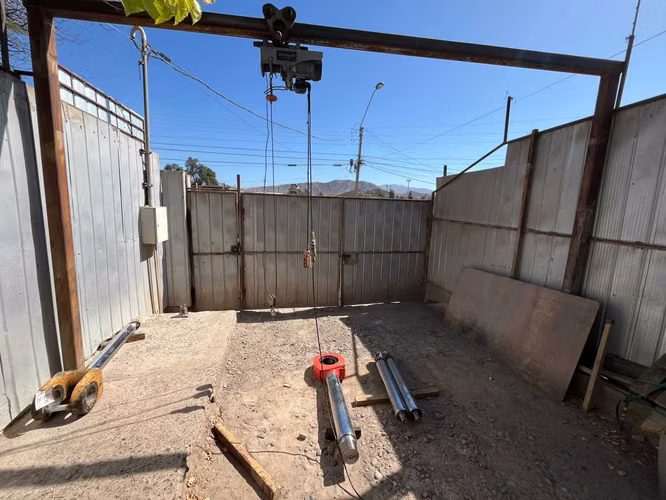 Amplia Casa con Gran Taller y 450m2 Terreno (147647)