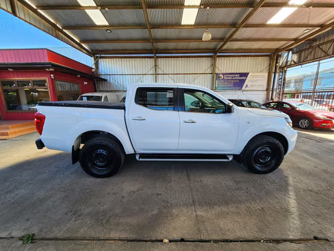 nissan NAVARA 4x2 SE full equipo, recibo vehiculo