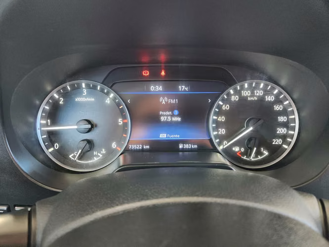 nissan NAVARA 4x2 SE full equipo, recibo vehiculo