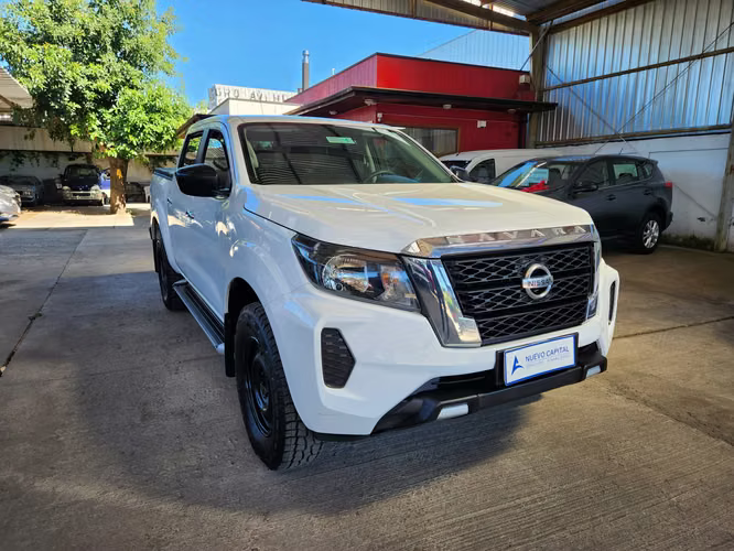 nissan NAVARA 4x2 SE full equipo, recibo vehiculo