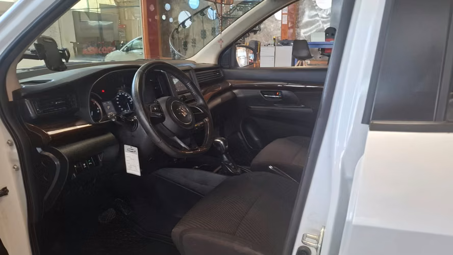 SUZUKI ERTIGA GLX 1.5 AUTOMATICO 2021