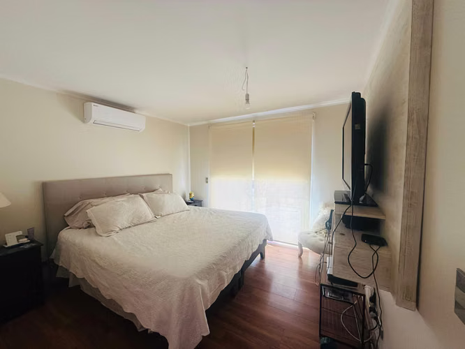 Venta casa Las Araucarias,3D3B, Piscina  (147640)