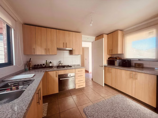 Venta casa Las Araucarias,3D3B, Piscina  (147640)
